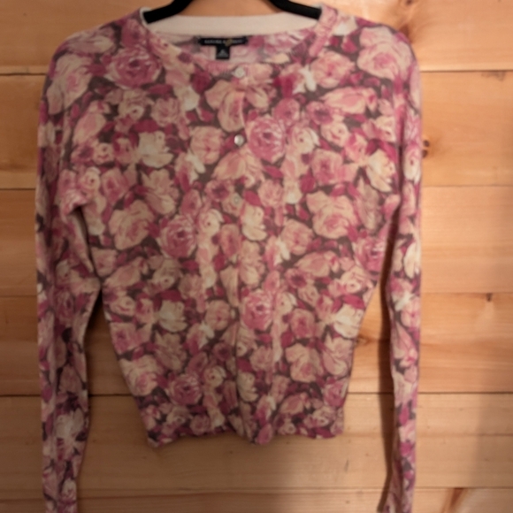 Banana Republic Sweaters - Banana Republic Floral Pink and Cream Cardigan